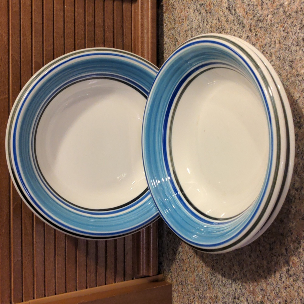 Vintage Rio by Gibson Designs Stoneware Bowls Set of 3